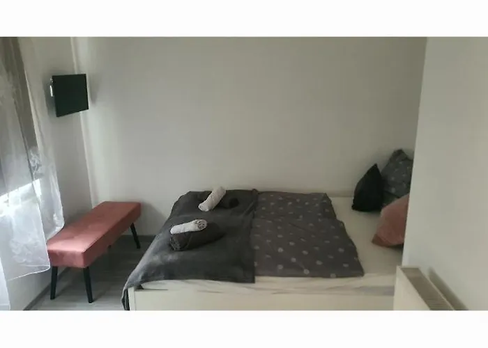 Hermina Panzio ベッド・アンド・ブレックファスト 4*