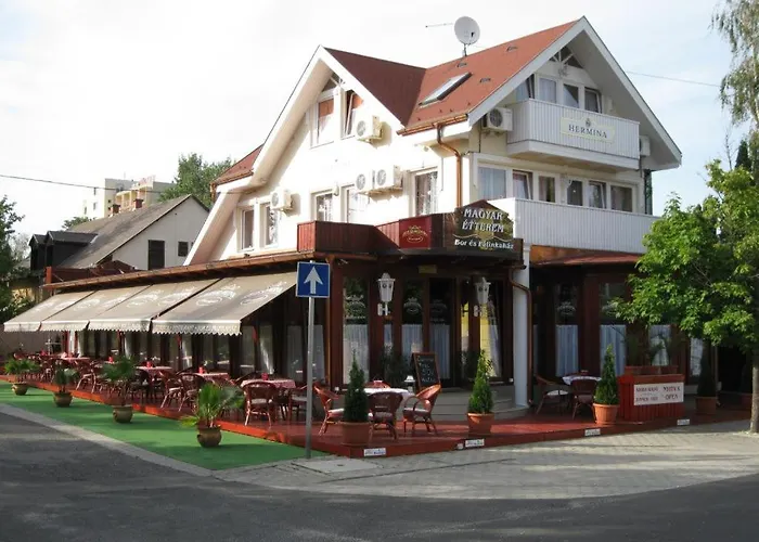 Hermina Panzio 4* シオーフォク