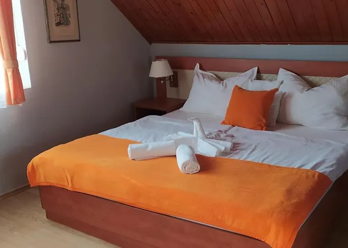 Hermina Panzio 4* シオーフォク